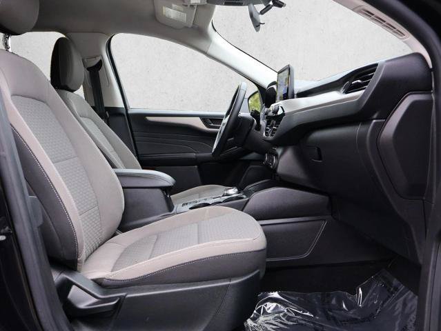 Certified 2022 Ford Escape SE w/ SE Sport Appearance Package AWD/4WD image 27