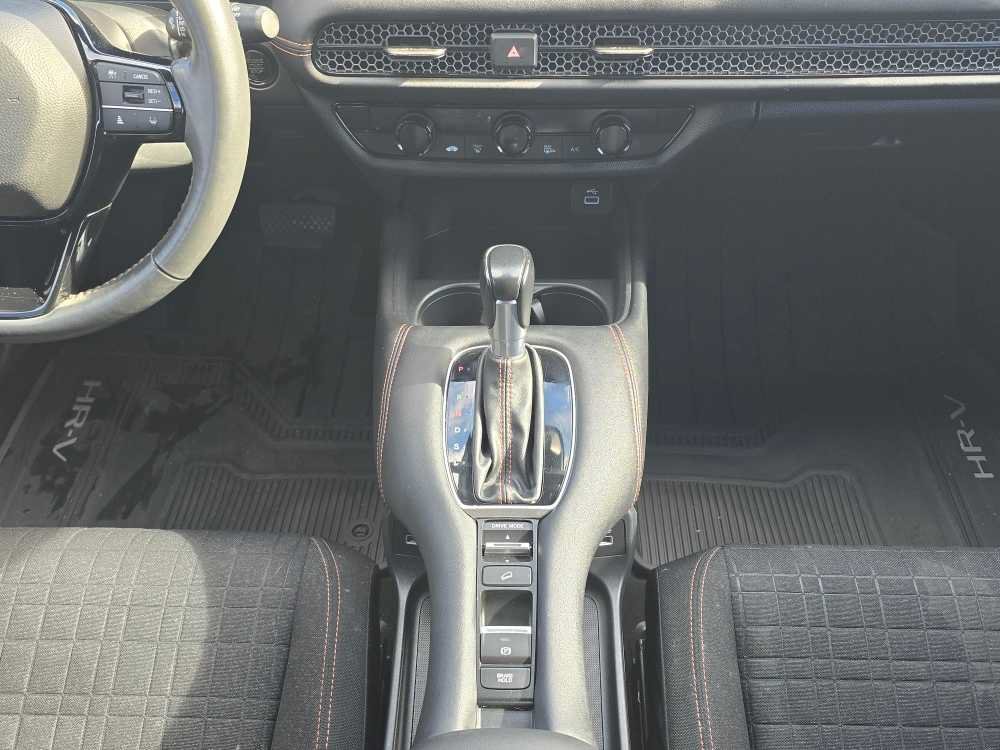 Used 2023 Honda HR-V Sport image 13