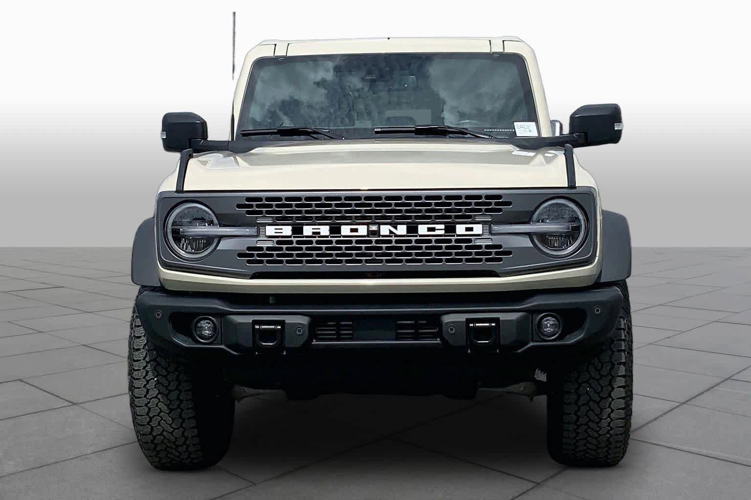 Certified 2025 Ford Bronco Badlands AWD/4WD image 5