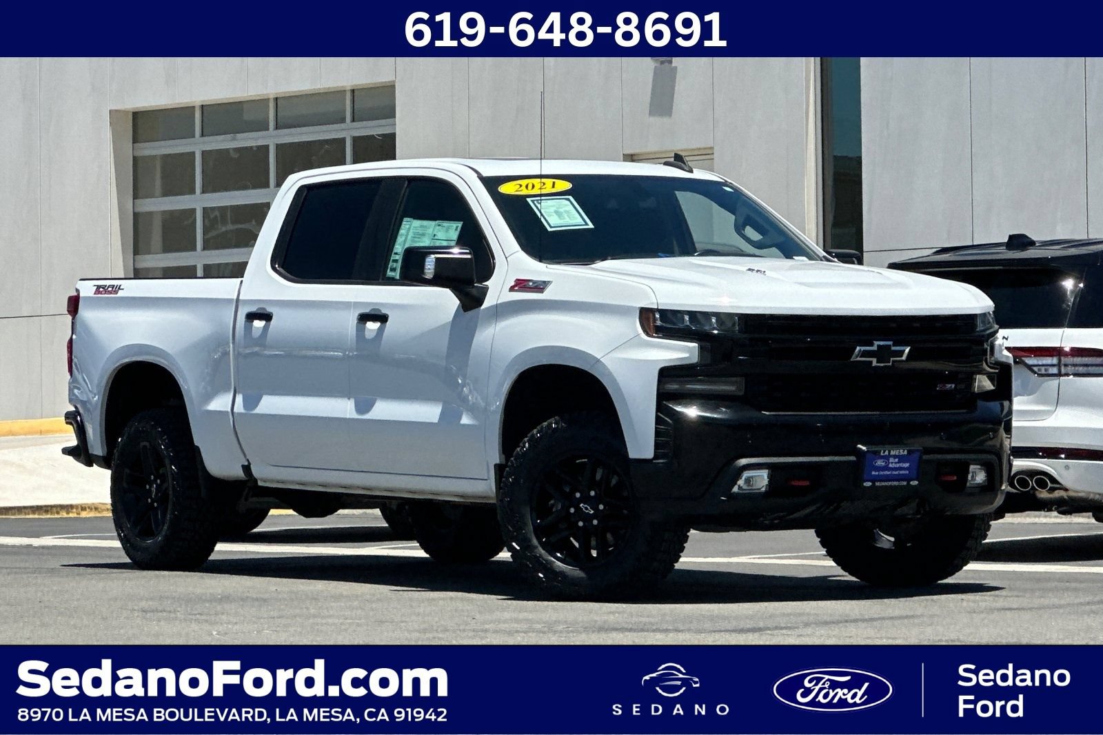 Used 2021 Chevrolet Silverado 1500 LT Trail Boss w/ Convenience Package II AWD/4WD image 1