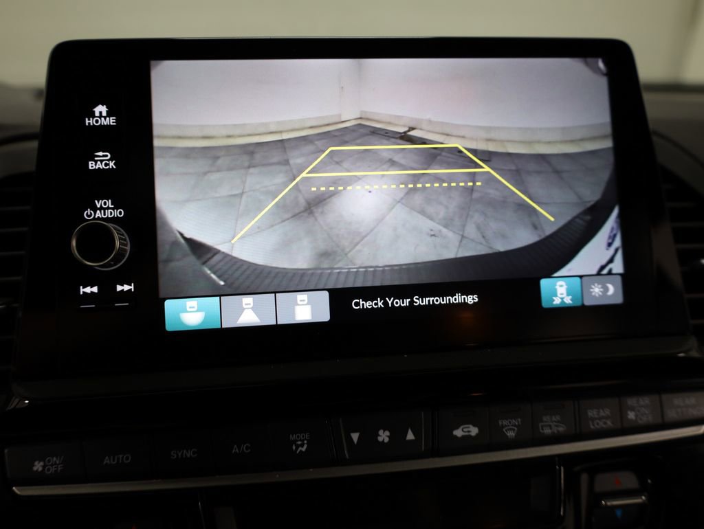 Used 2025 Honda Odyssey Sport-L image 17