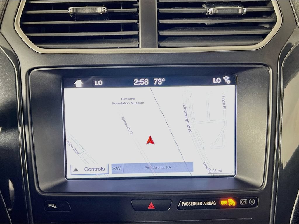 Certified 2019 Ford Explorer XLT w/ Equipment Group 202A AWD/4WD image 19