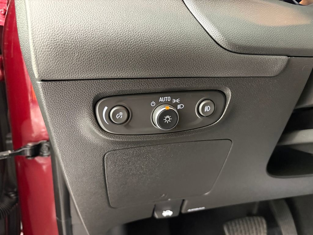 Used 2023 Buick Encore GX Essence w/ Experience Buick Package image 15