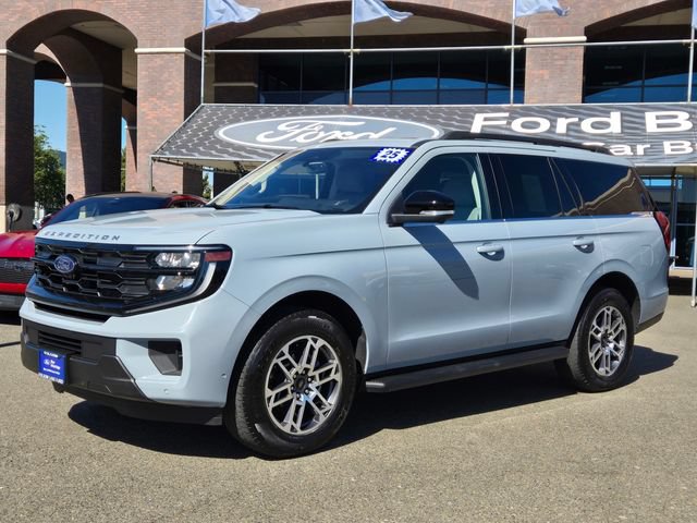 Certified 2025 Ford Expedition Active RWD image 8