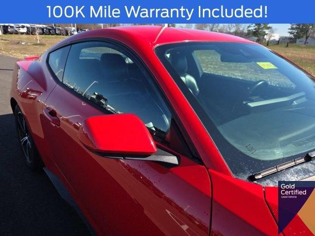 Certified 2024 Ford Mustang Premium RWD image 9