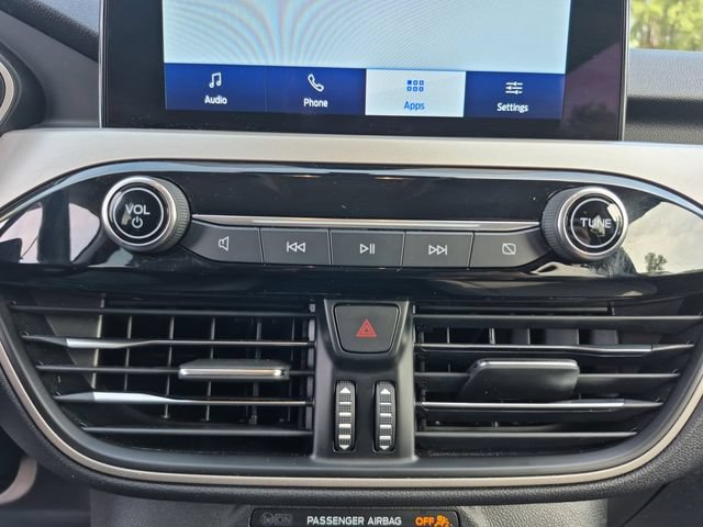 Certified 2022 Ford Escape SE w/ SE Sport Appearance Package AWD/4WD image 22