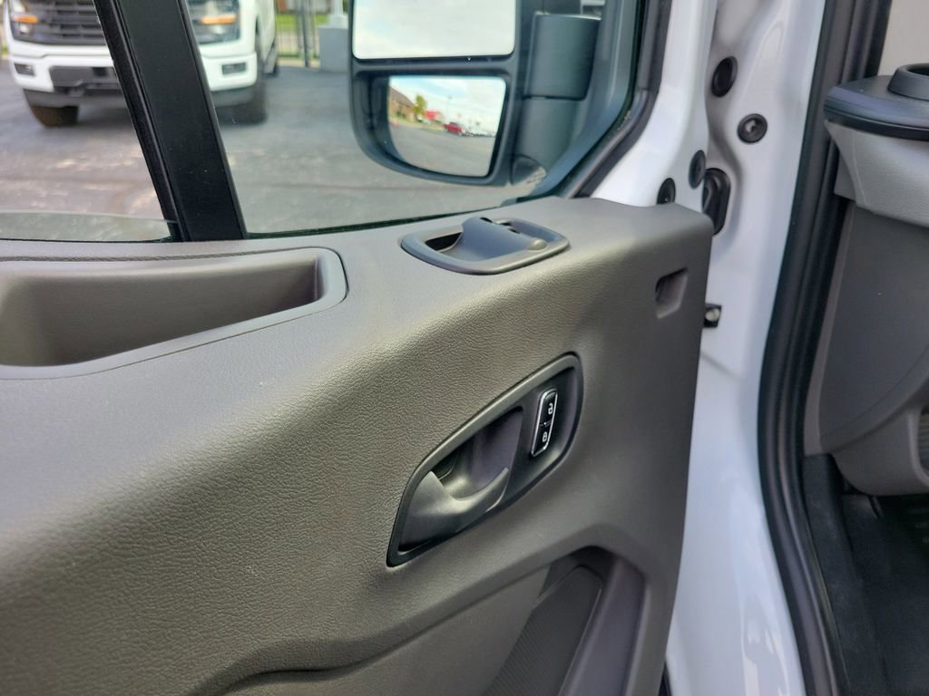 Certified 2024 Ford Transit 350 XLT image 18
