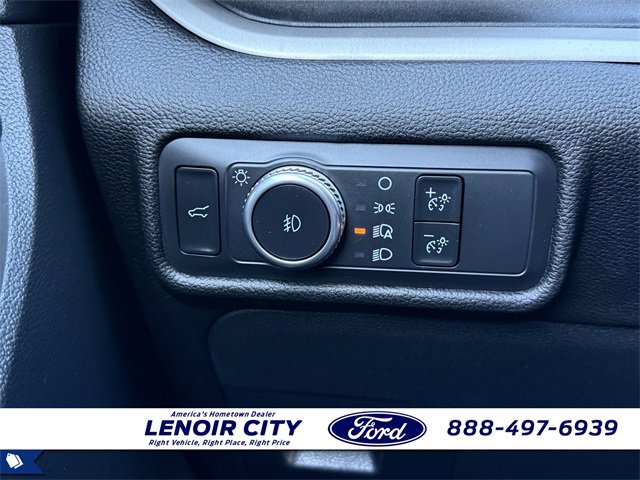 Certified 2022 Ford Explorer XLT w/ Equipment Group 202A image 27