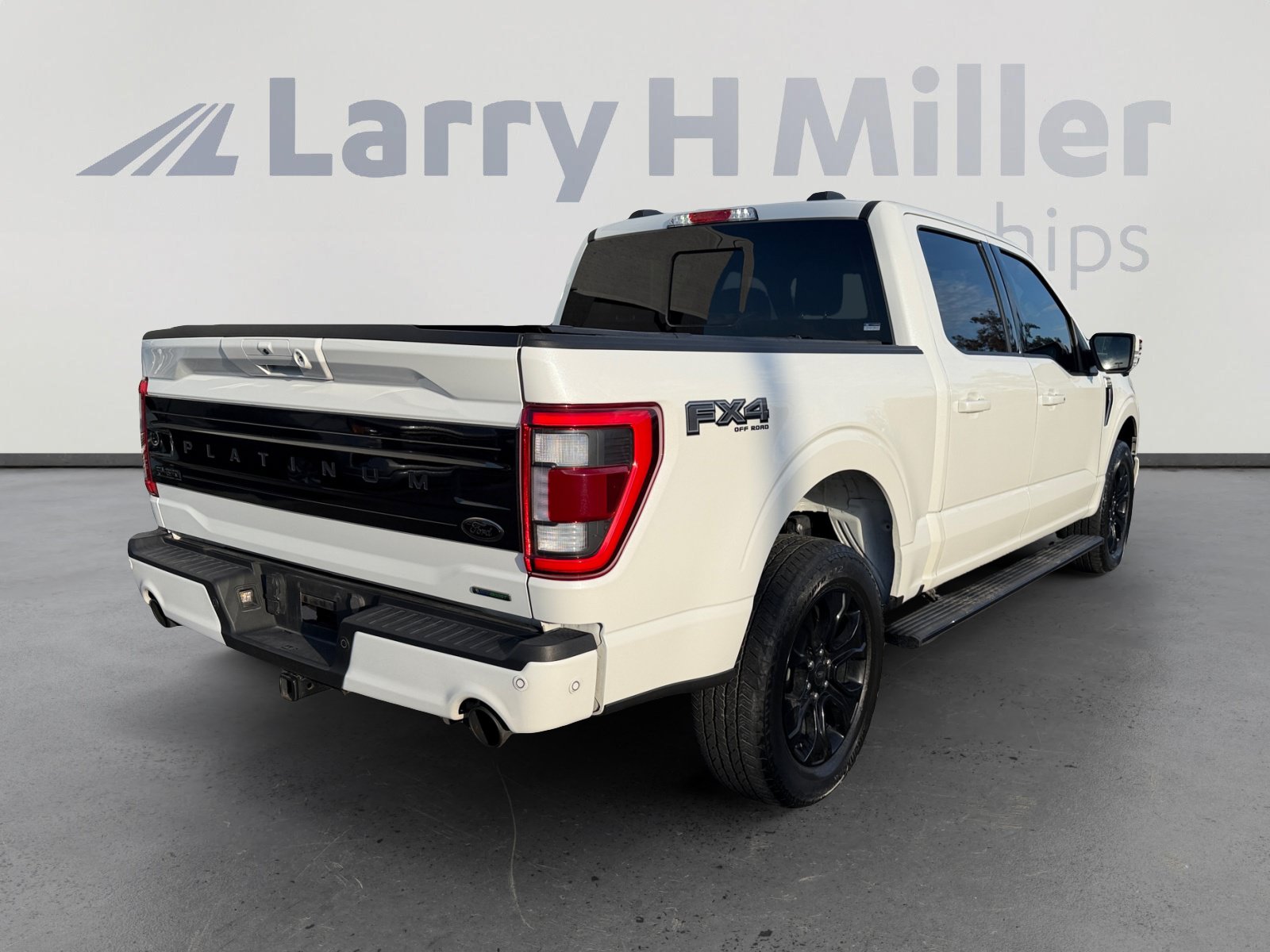 Certified 2023 Ford F150 Platinum w/ Equipment Group 701A High AWD/4WD image 5