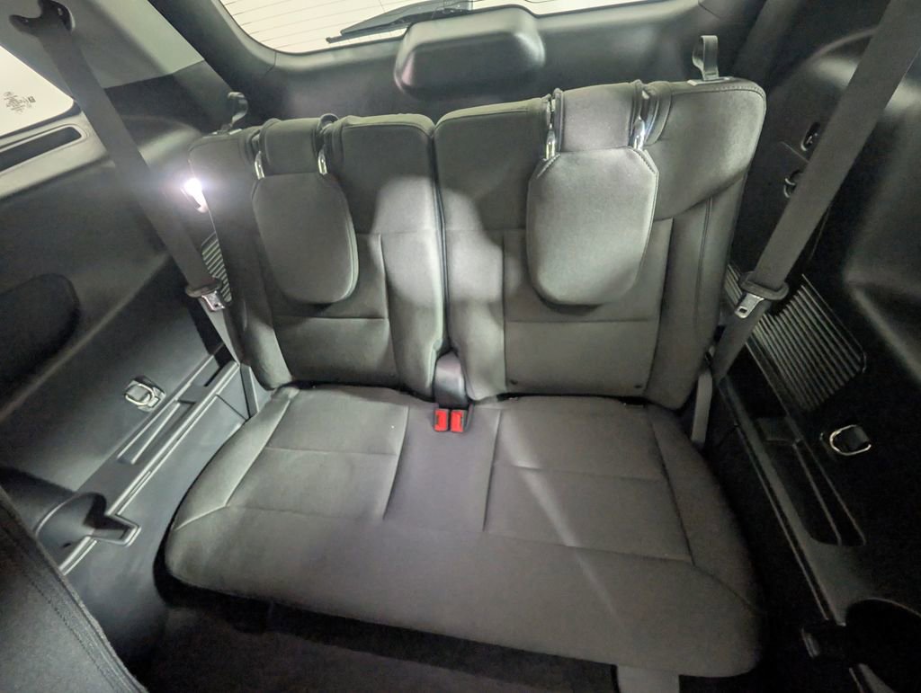 Certified 2022 Ford Explorer XLT RWD image 13