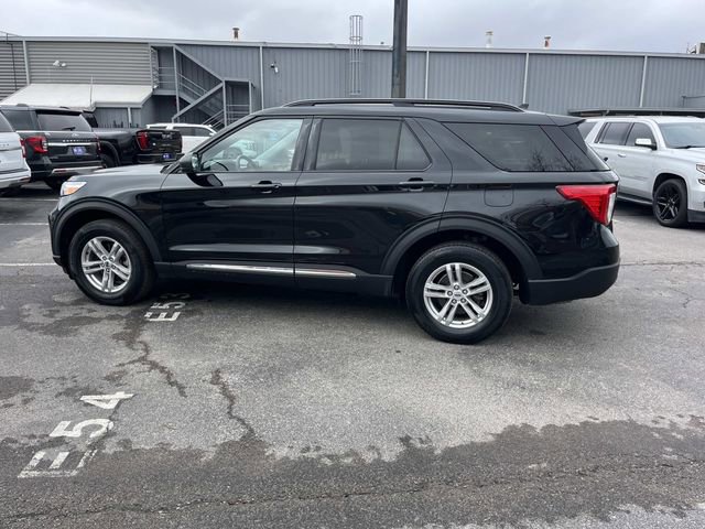 Certified 2022 Ford Explorer XLT w/ Equipment Group 202A image 6