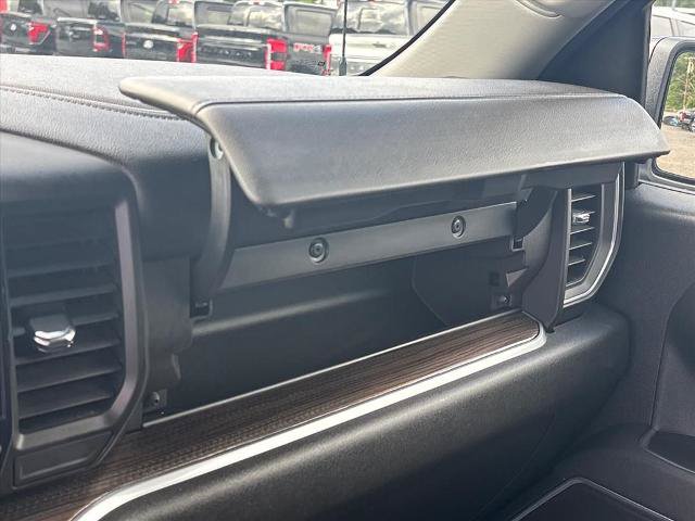 Used 2025 Chevrolet Silverado 1500 RST AWD/4WD image 40