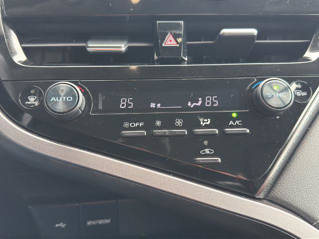 Used 2023 Toyota Camry XSE image 28