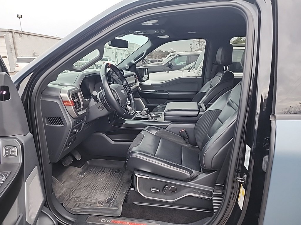 Certified 2022 Ford F150 Raptor w/ Equipment Group 801A High image 3