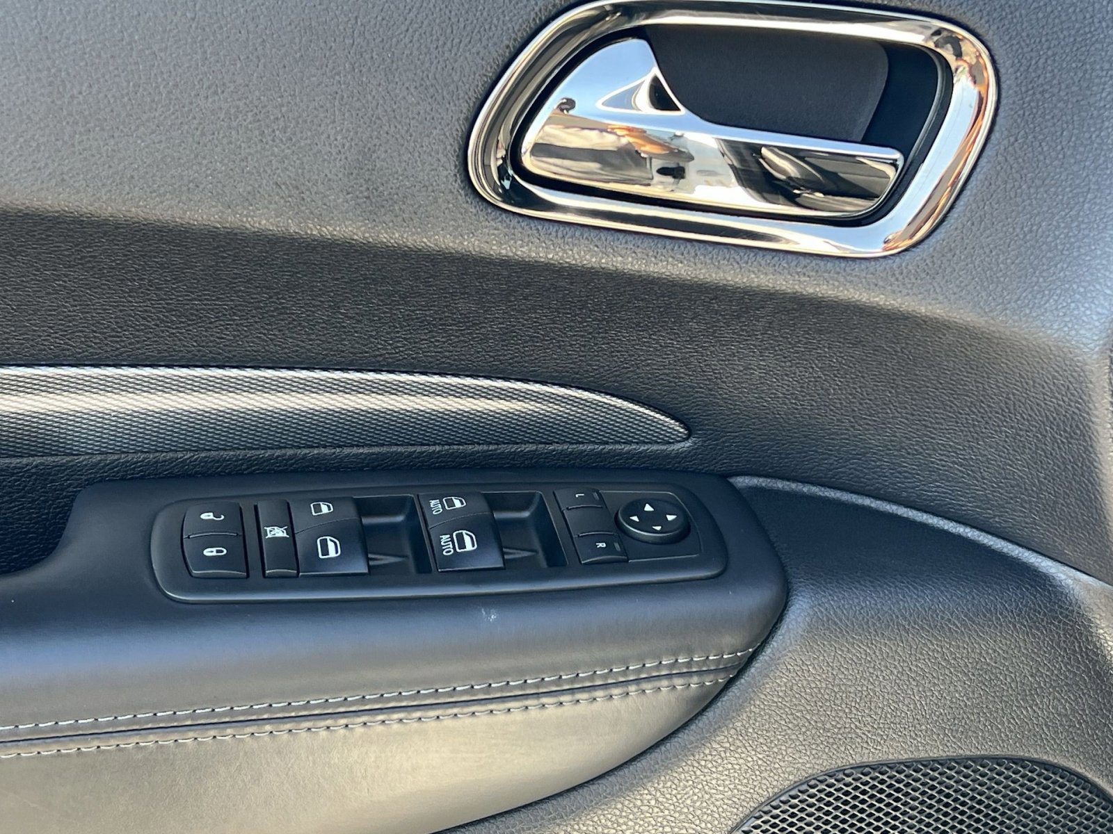 Used 2020 Dodge Durango R/T w/ Blacktop Package image 15