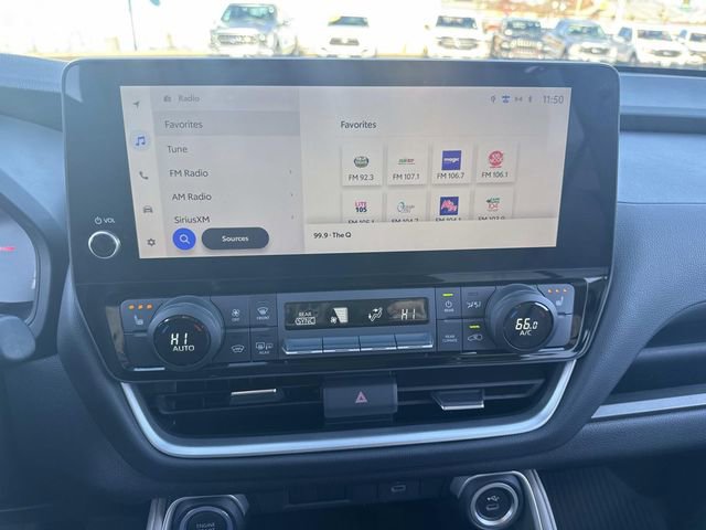 Used 2024 Toyota Grand Highlander XLE image 24