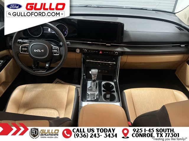 Used 2024 Kia Carnival EX FWD image 11