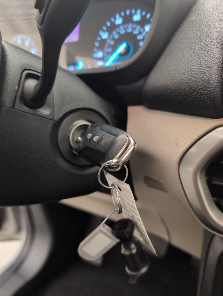 Certified 2020 Ford EcoSport S image 46