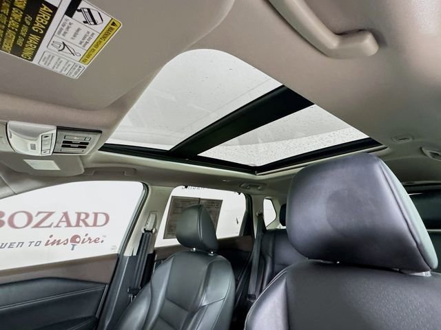 Used 2021 Nissan Rogue SV w/ Premium Package image 26