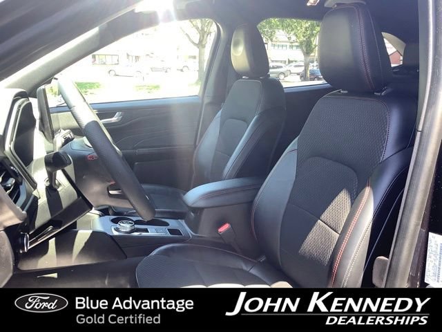 Certified 2023 Ford Escape ST-Line w/ Tech Pack #1 AWD/4WD image 12