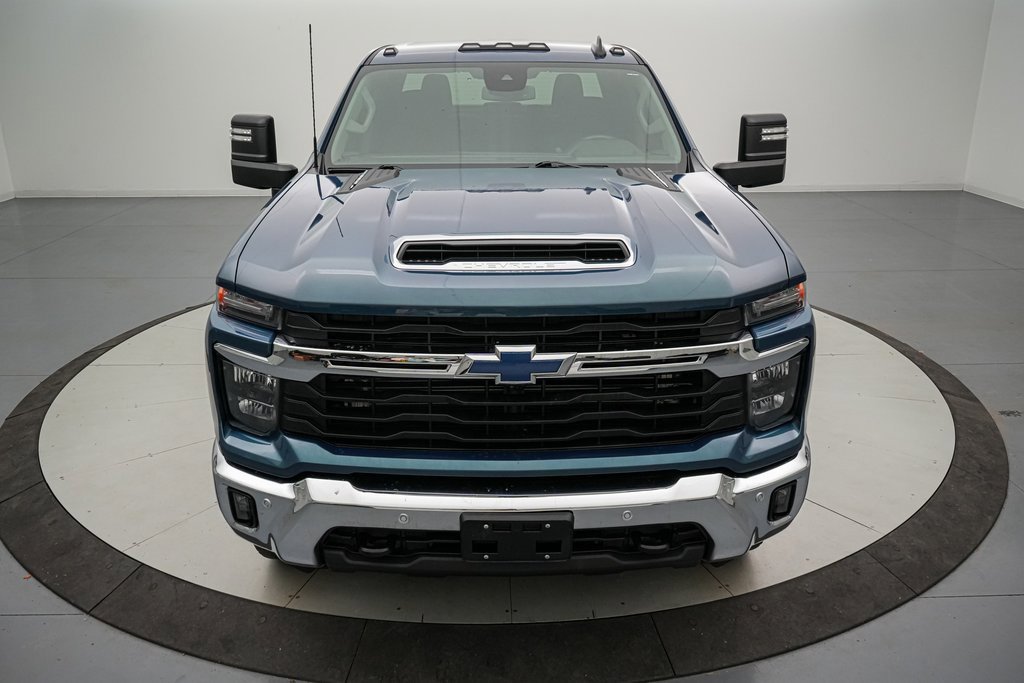 Used 2025 Chevrolet Silverado 2500 LT w/ Texas Edition image 10