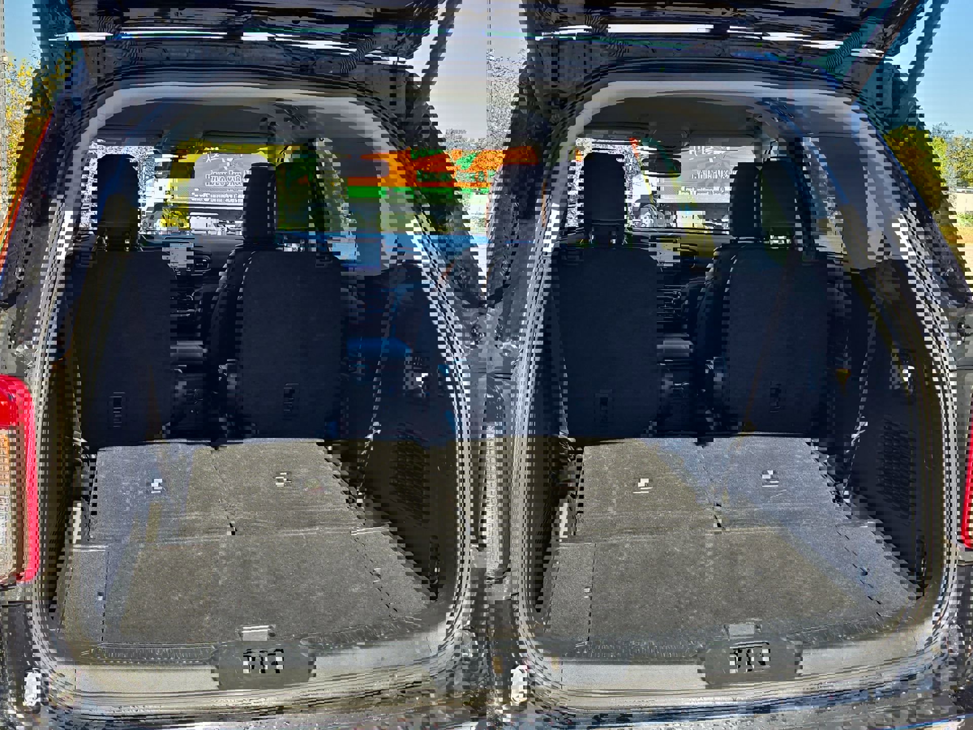 Certified 2023 Ford Explorer Limited w/ Equipment Group 301A image 24