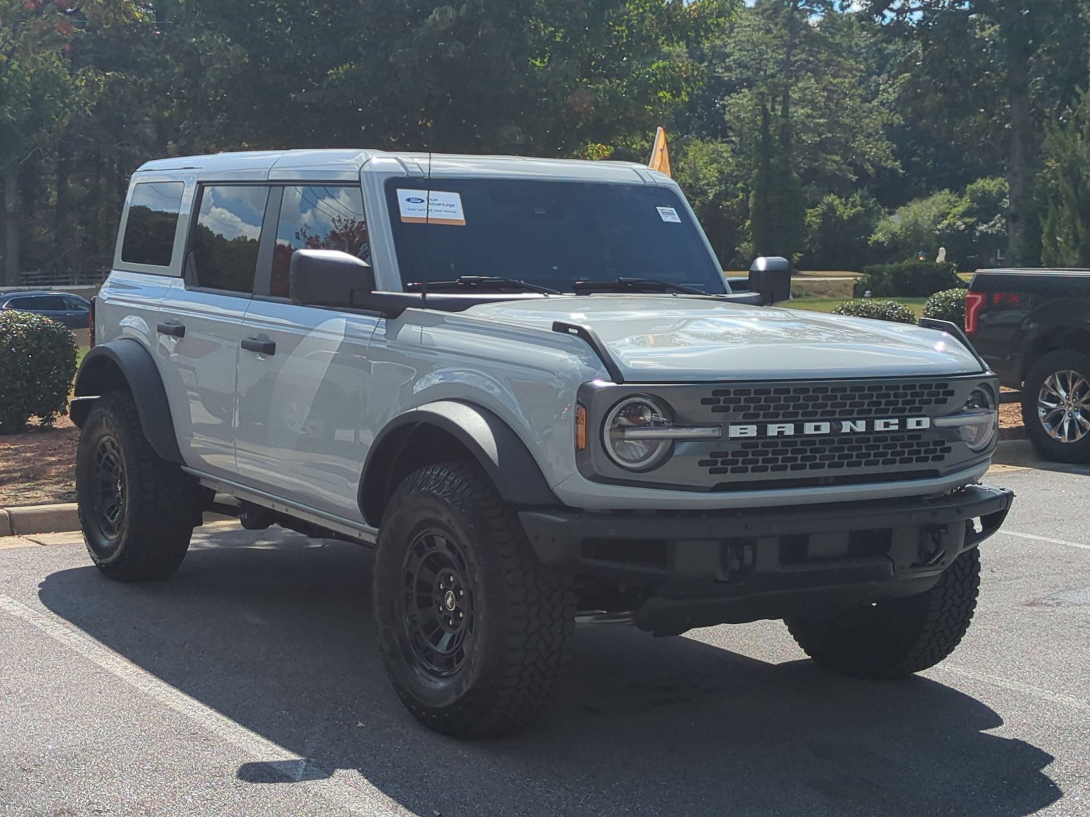 Certified 2026 Ford Bronco Badlands AWD/4WD image 2