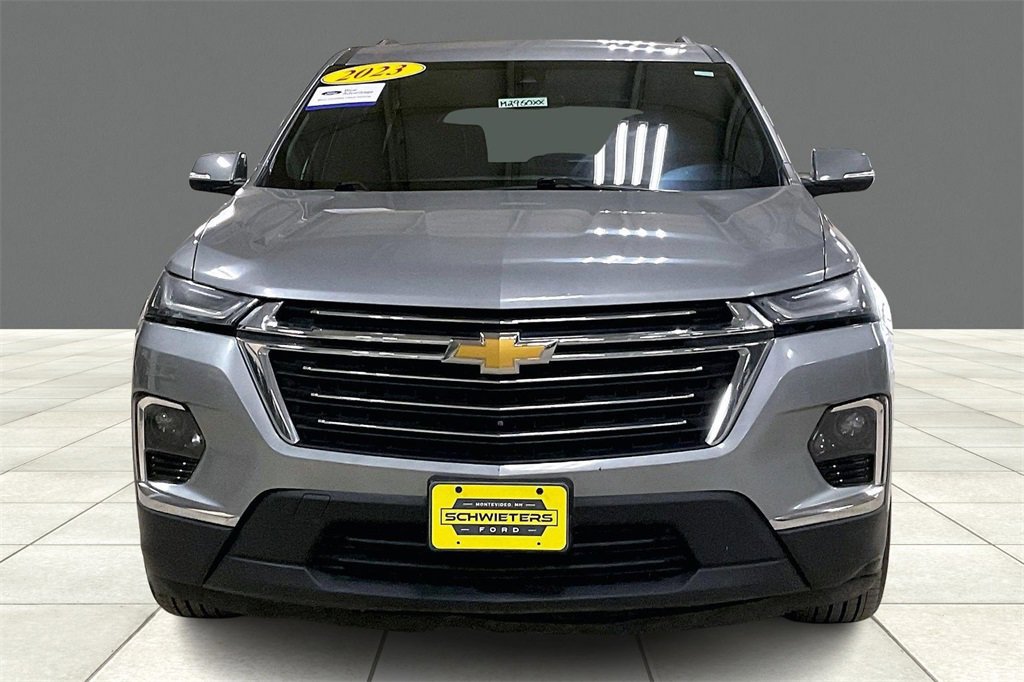 Used 2023 Chevrolet Traverse LT w/ LT Premium Package image 6