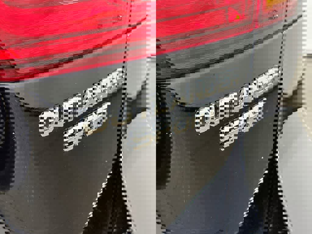 Used 2019 Mitsubishi Outlander Sport ES image 7