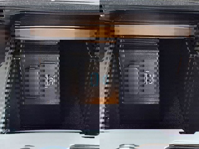 Certified 2023 Ford Explorer XLT w/ Equipment Group 202A image 14