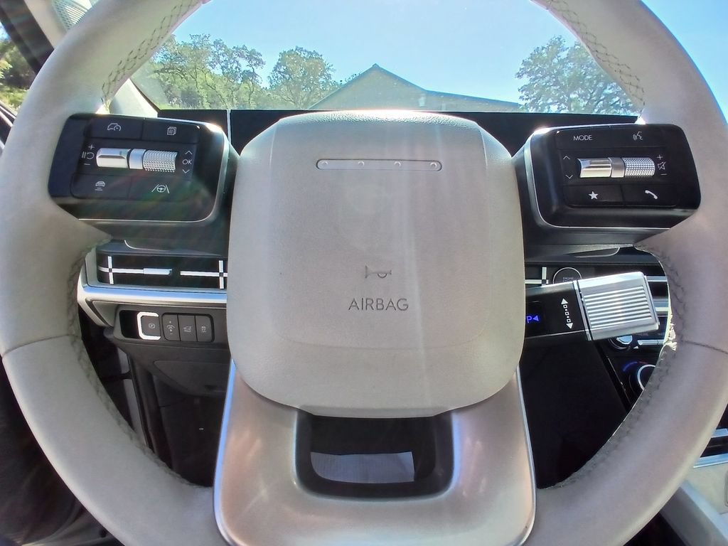 Used 2025 Hyundai Santa Fe SEL AWD/4WD image 20