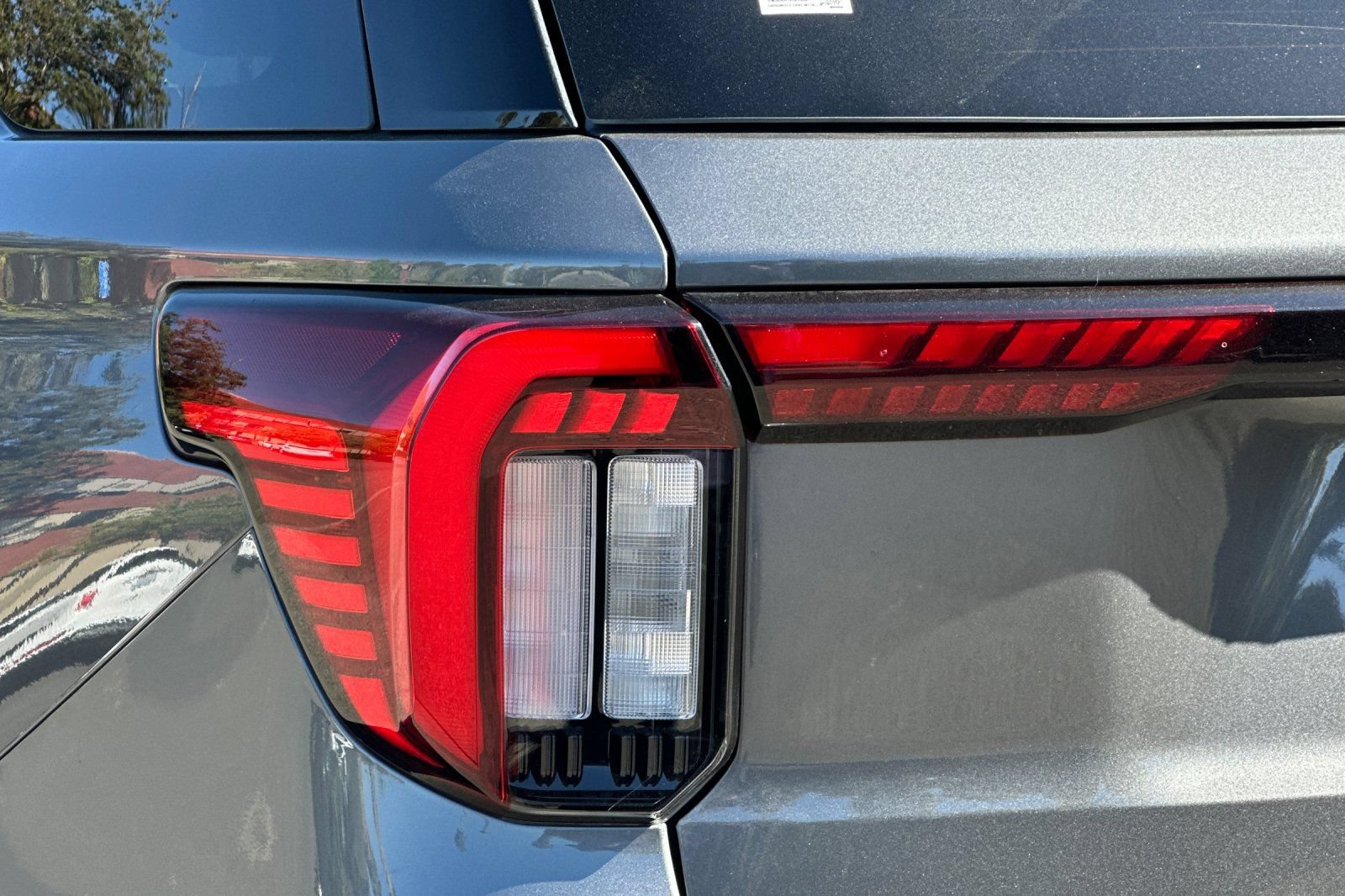 Certified 2025 Ford Explorer Active w/ Active Comfort Package AWD/4WD image 49