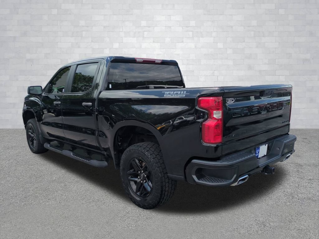 Used 2022 Chevrolet Silverado 1500 Custom Trail Boss w/ Midnight Edition AWD/4WD image 7