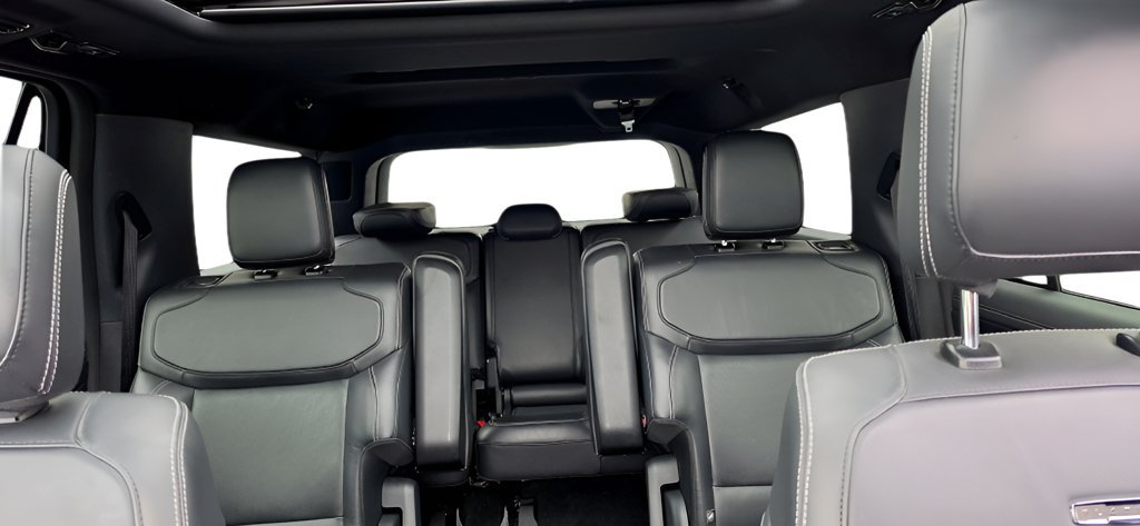 Certified 2025 Ford Expedition Max Platinum w/ Stealth Appearance Package AWD/4WD image 12