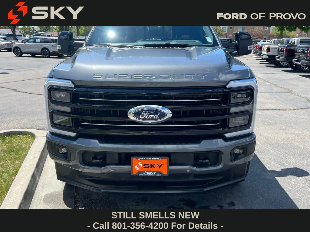 Certified 2025 Ford F350 Platinum AWD/4WD image 4