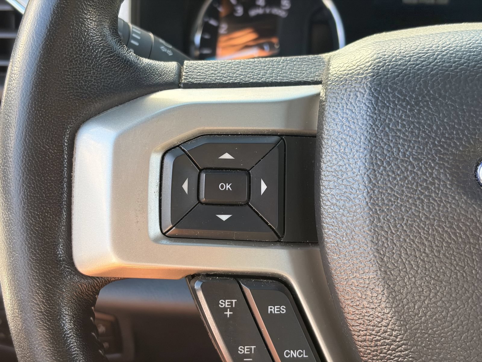 Certified 2022 Ford F250 Lariat w/ Lariat Ultimate Package AWD/4WD image 29