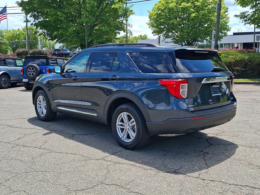 Certified 2023 Ford Explorer XLT AWD/4WD image 7