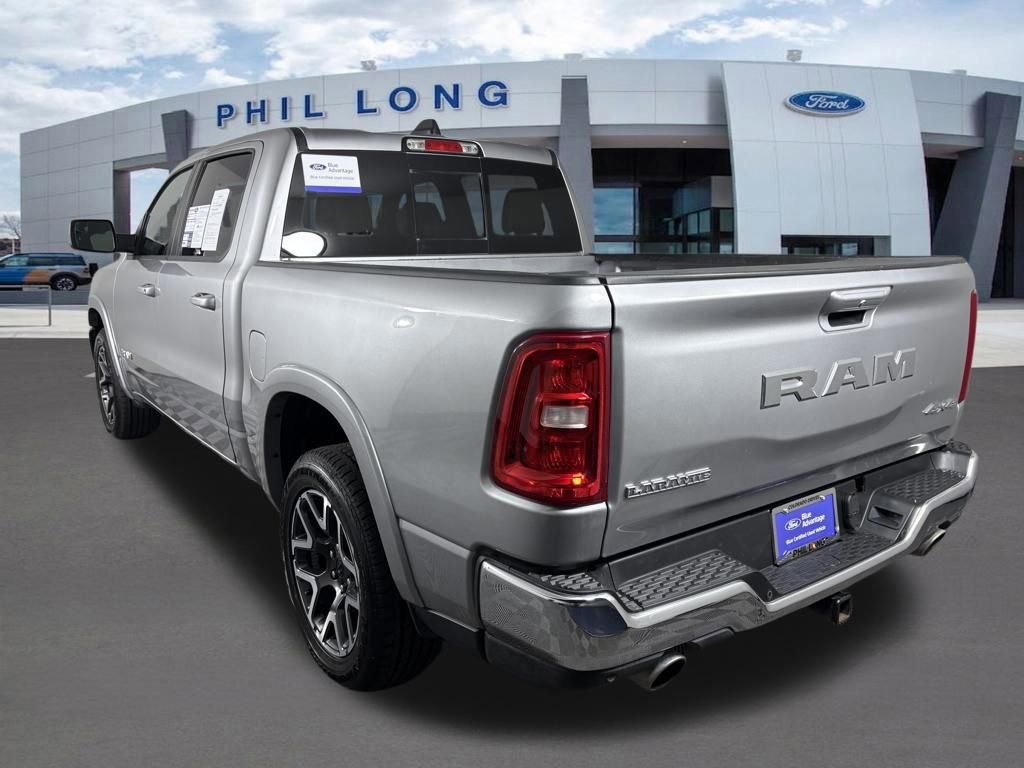 Used 2025 RAM 1500 Laramie AWD/4WD image 3