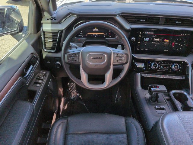 Used 2026 GMC Sierra 1500 Denali RWD image 16