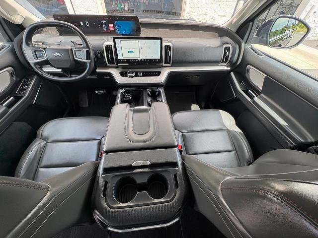 Certified 2025 Ford Expedition Active AWD/4WD image 20