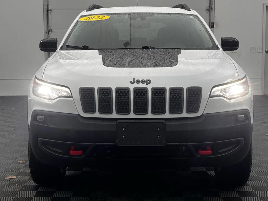 Used 2022 Jeep Cherokee Trailhawk w/ Premium Leather Package image 8