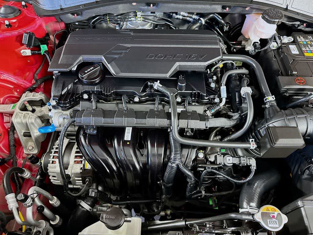 Used 2025 Hyundai Kona SE AWD/4WD image 9