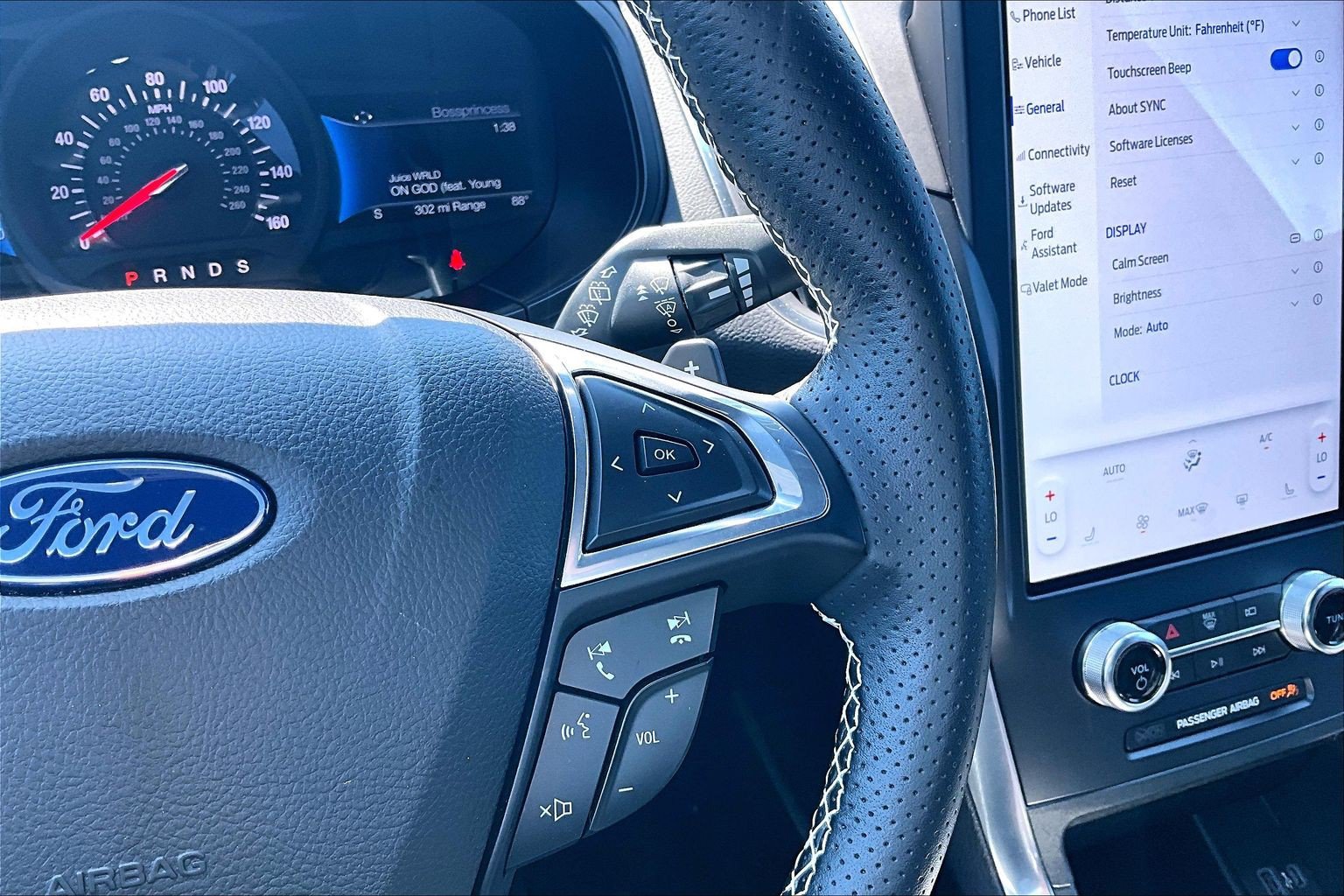 Certified 2023 Ford Edge ST AWD/4WD image 12