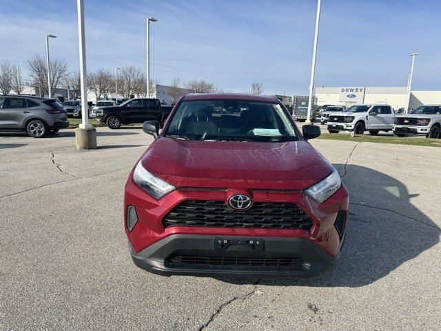 Used 2024 Toyota RAV4 LE image 8