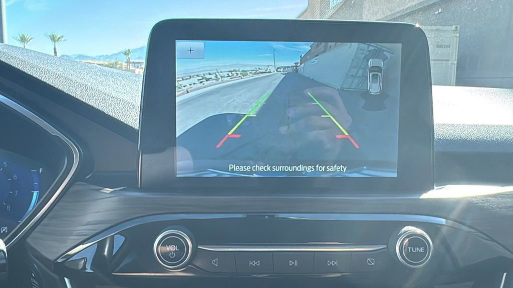 Certified 2020 Ford Escape Titanium AWD/4WD image 16
