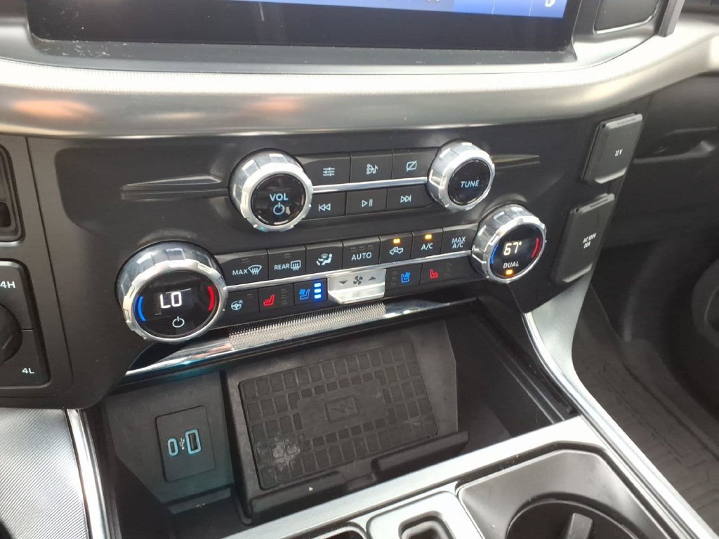 Certified 2021 Ford F150 Raptor w/ Raptor 37 Performance Package AWD/4WD image 25