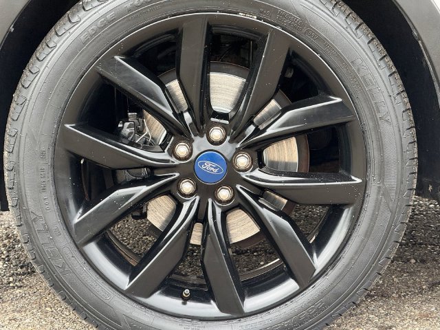 Certified 2019 Ford Escape SE FWD image 15