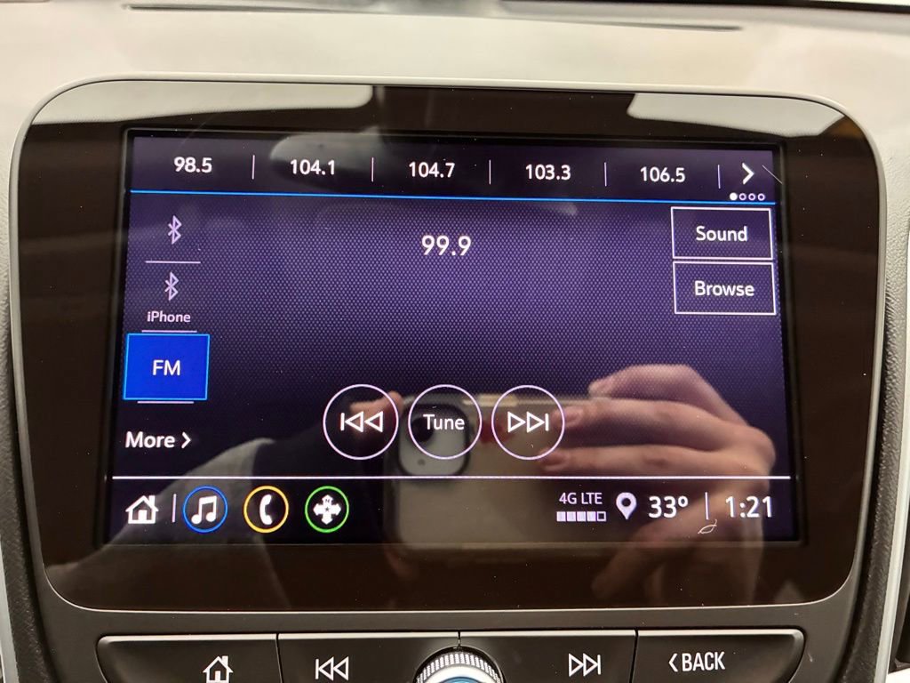 Used 2024 Chevrolet Malibu RS w/ LPO, Floor Liner Package image 3