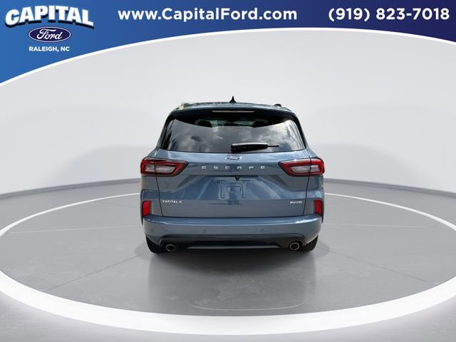 Certified 2024 Ford Escape ST-Line w/ Tech Pack #1 AWD/4WD image 7
