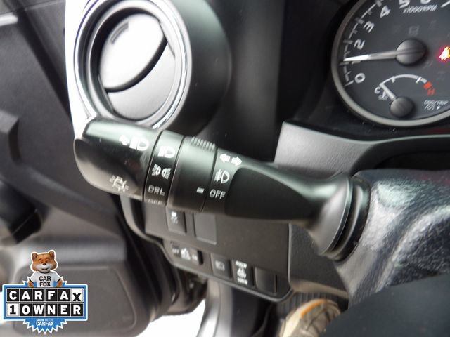 Used 2020 Toyota Tacoma TRD Off-Road image 32